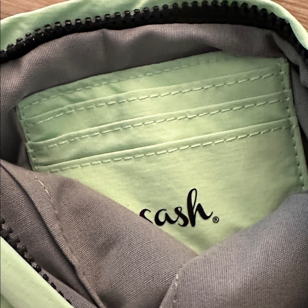 SASH Quilted Sling Travel Purse - Picture 9 of 10